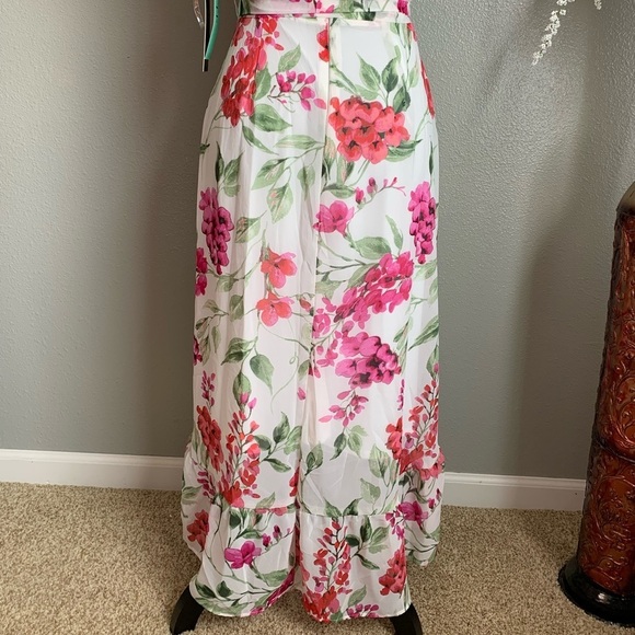 Ryan Michelle Floral Sleeveless V-Neck Style Dress Size PS - Picture 8 of 17